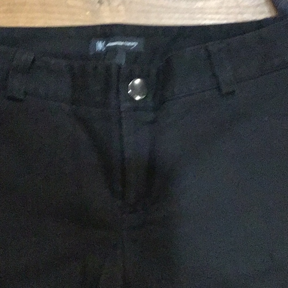 Black pant - Picture 2 of 5